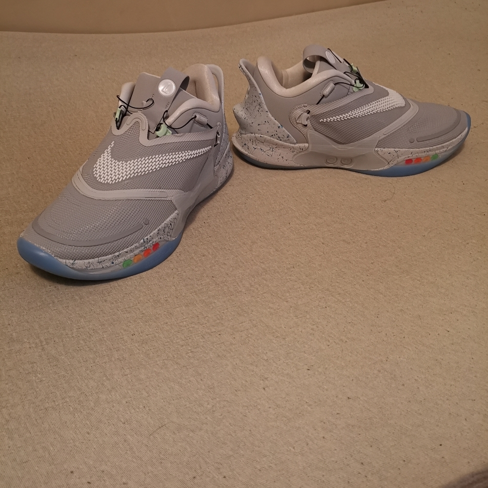 Nike Adapt BB 2.0 self lacing shoes